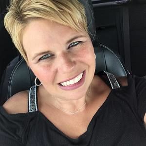 Meet your Posher, Dawn